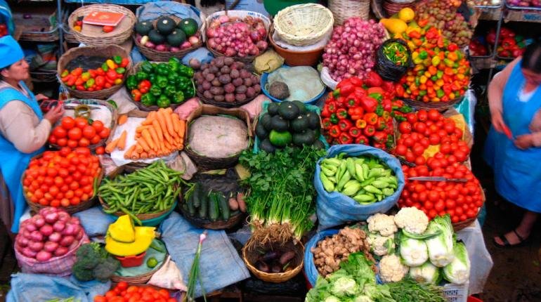 Aumento de precios en la canasta familiar por el frío en Bolivia