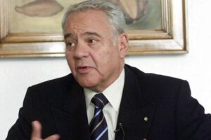 Gonzalo Sánchez de Lozada regresa a la política boliviana