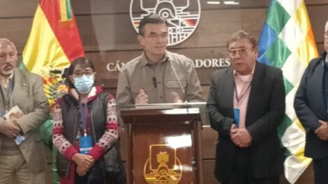 Rodrigo Paz presentará solicitud de resolución y medidas cautelares por la Ley 065 de Pensiones