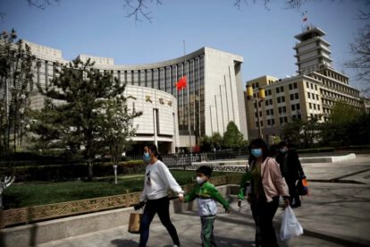 China recorta tasas de interés para impulsar su economía