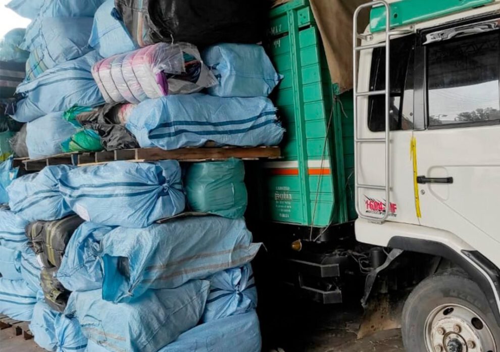 Ropa usada de contrabando incautada en Tarija