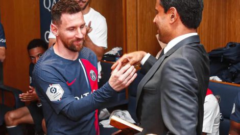 Neymar subastó premio PSG Messi