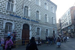Renuncia de directora del Colegio Inglés Católico