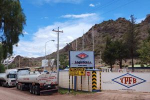 YPFB aclara que no tiene deudas con ingenios productores de etanol