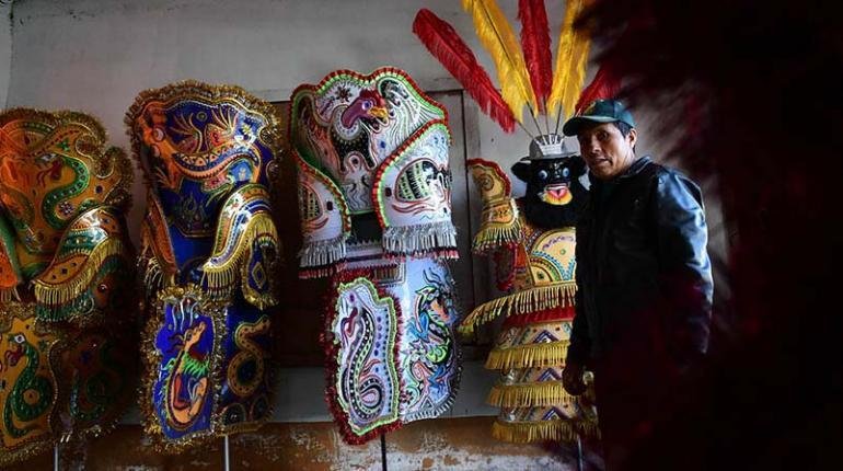 Día del Bordador Folklórico en Oruro y el país