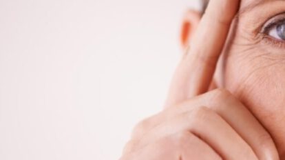 Hábitos que aceleran el envejecimiento y cómo prevenirlos