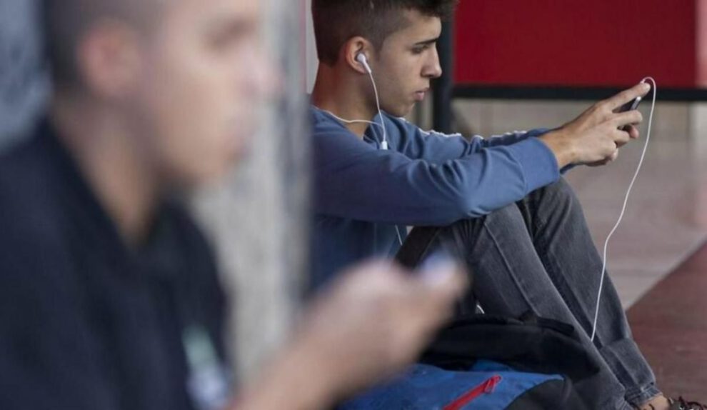 pérdida auditiva jóvenes
