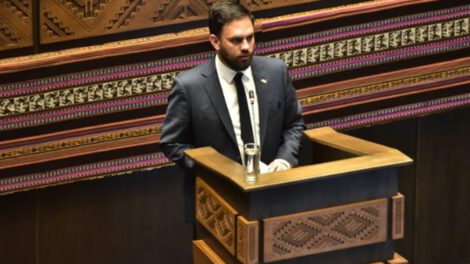 Interpelación a Eduardo Del Castillo en la Asamblea Legislativa