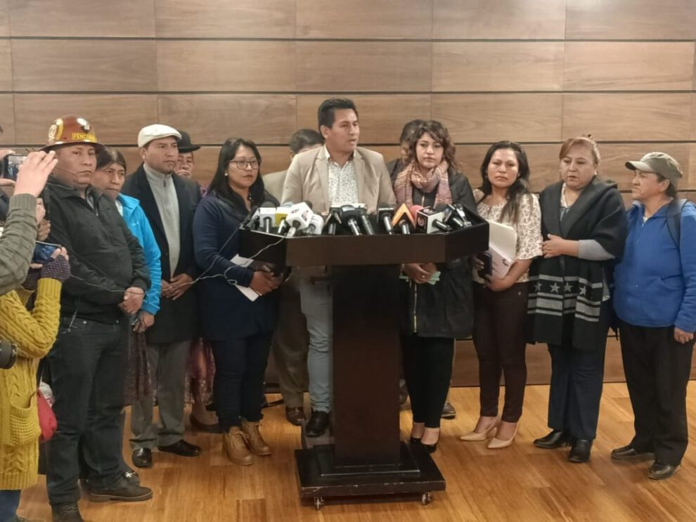 Destitución de Del Castillo tras censura en la ALP