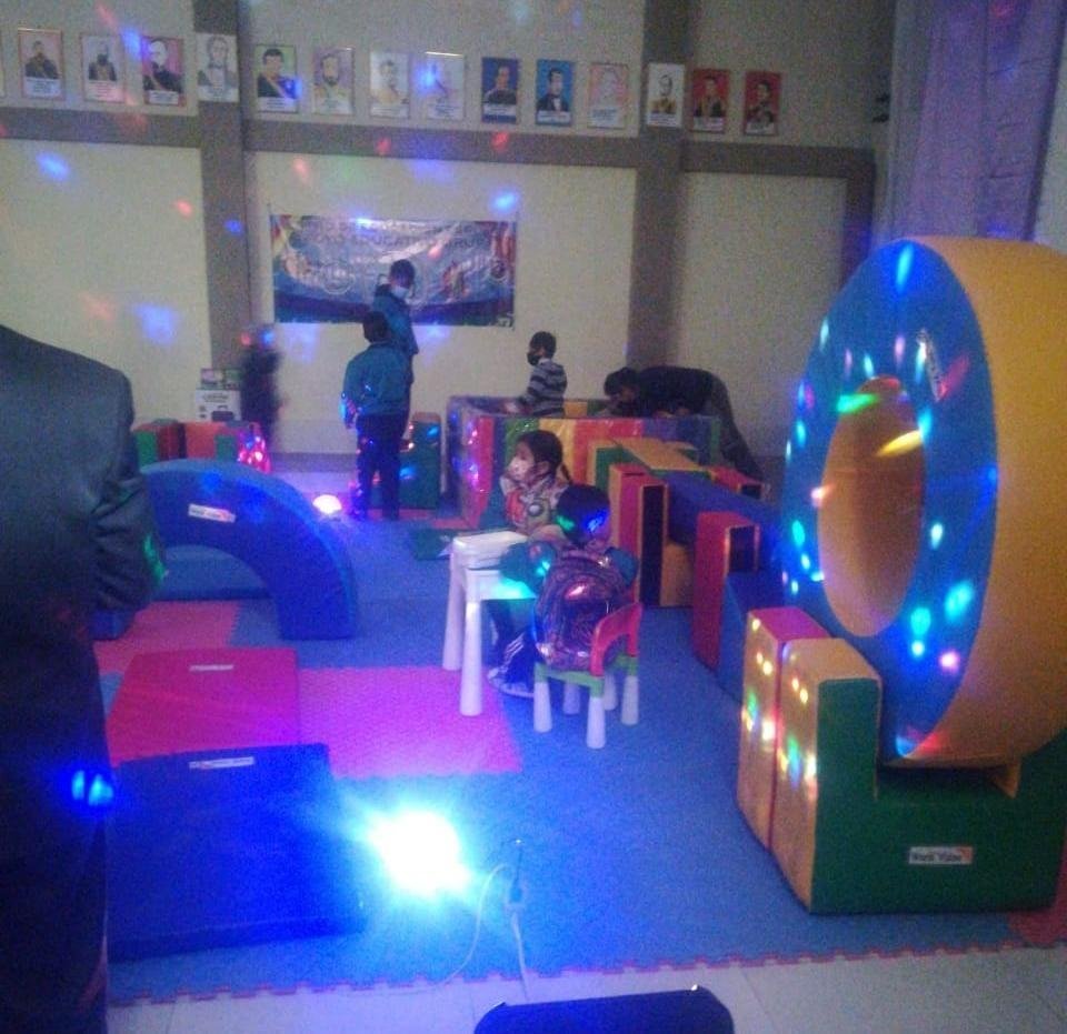 Sala de estimulación multisensorial para estudiantes con discapacidad