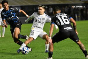 Blooming empate Copa Sudamericana frente a Santos