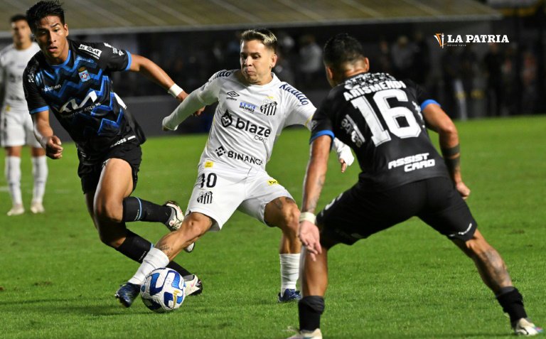 Blooming empate Copa Sudamericana frente a Santos