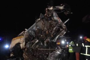 Accidente en Kenia deja 48 personas fallecidas