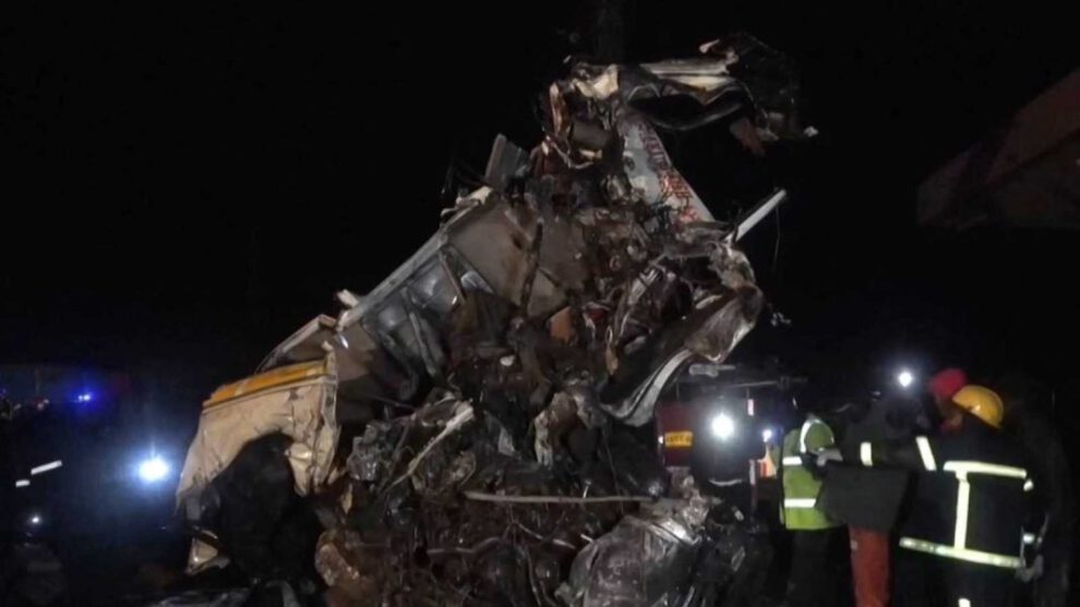 Accidente en Kenia deja 48 personas fallecidas