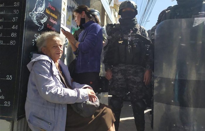 Amparo Carvajal exige garantías para su salud
