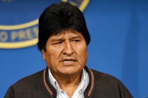 Evo Morales denuncia tráfico de drogas autorizado