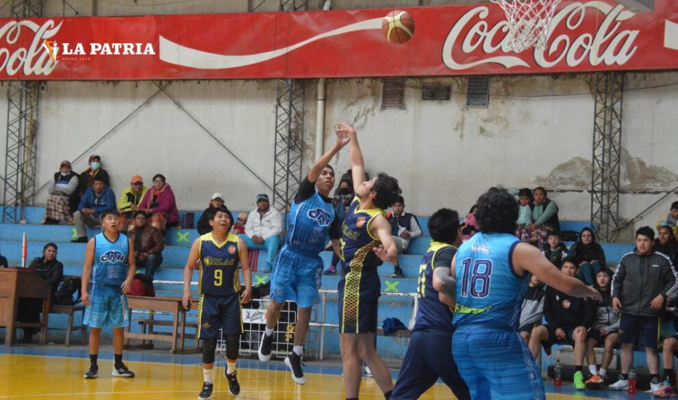 CAN vence a Carl A-Z en la final del baloncesto orureño