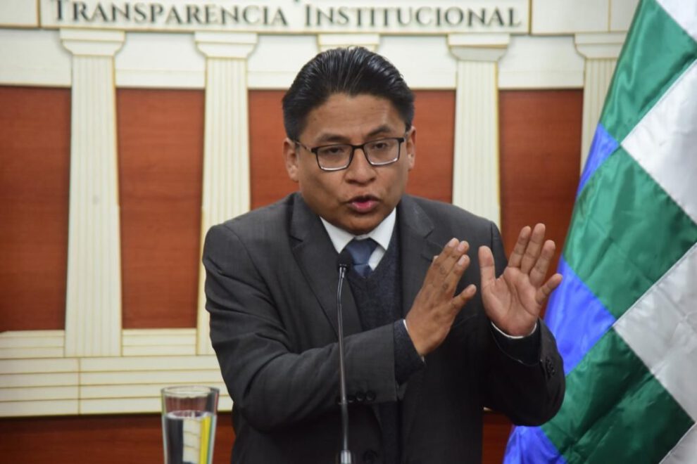 Interpelación al ministro Lima