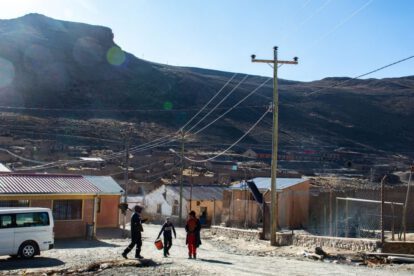 Renovación red eléctrica en Japo