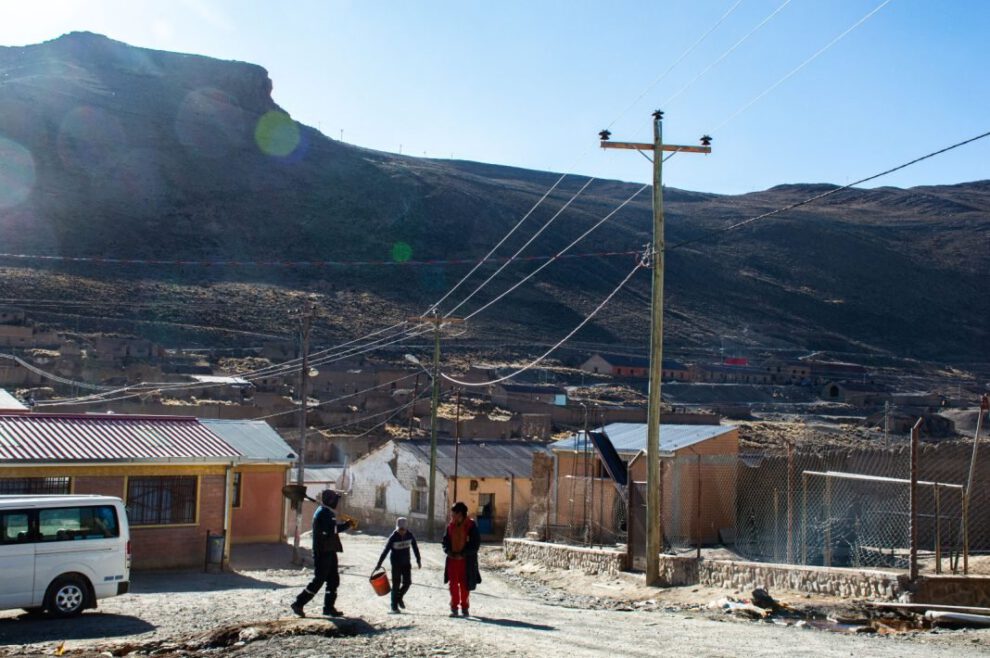 Renovación red eléctrica en Japo