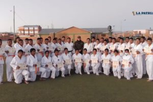 Cinturones naranja en karate en Fatescipol