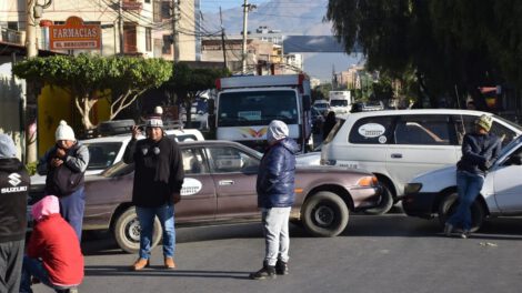 Transporte libre Cochabamba instala puntos de bloqueo