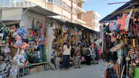 Proyecto de asfaltado en peligro por falta de consenso en la Adolfo Mier