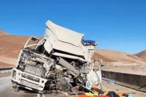 Accidente en carretera hacia Chile