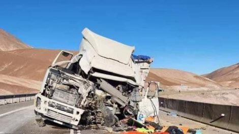 Accidente en carretera hacia Chile