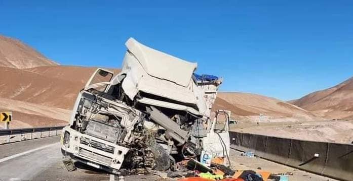 Accidente en carretera hacia Chile