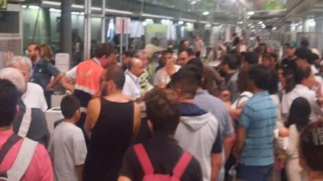 Cancelación de vuelo BoA en el aeropuerto de Barajas