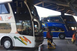 Bloqueos en Cochabamba y Oruro