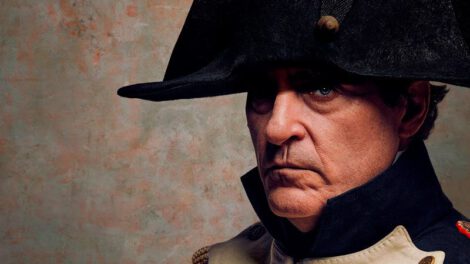 Joaquin Phoenix Napoleón en la biografía de Ridley Scott