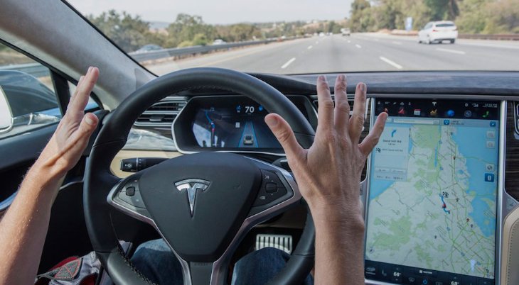 Conducción autónoma de Tesla
