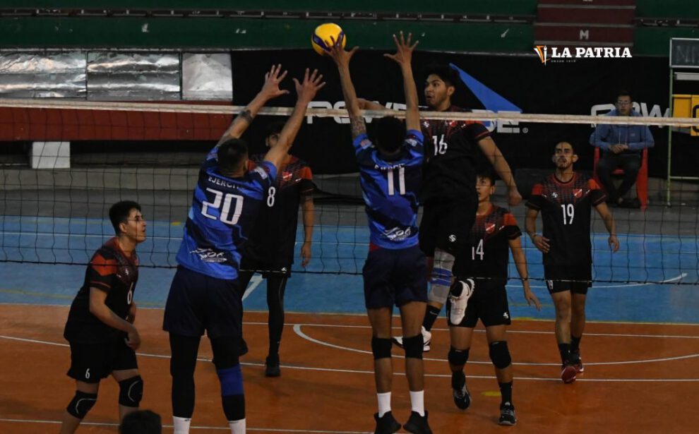 Clasificatorio a la Liga Superior de Voleibol en La Paz