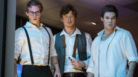 Adam Devine discute cómo las películas de Marvel cambiaron las expectativas del público