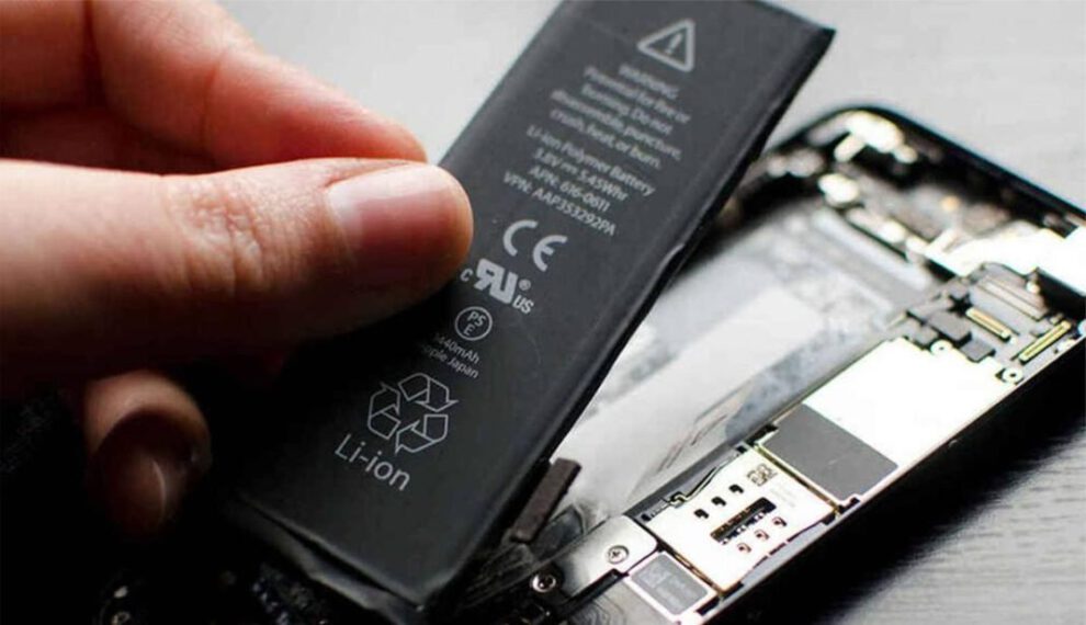 La UE exigirá que las baterías de teléfonos y ordenadores sean extraíbles
