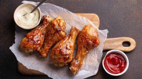 Pollo a la brasa en Bolivia