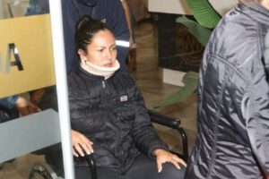 Aprehensión de Yuliana V. A. por agresión a la asambleísta Muriel Cruz