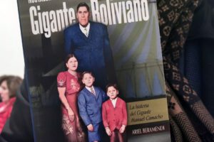 Nostalgias de un Gigante Boliviano, la novela que revela la vida oculta de Manuel Camacho