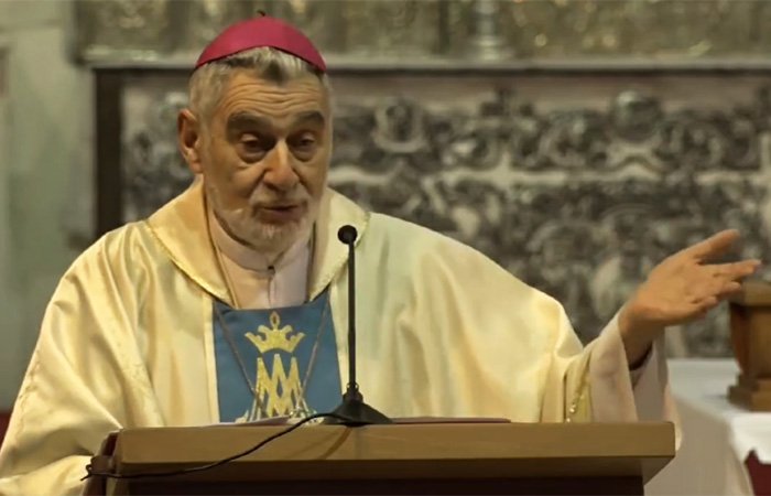 Monseñor Sergio Gualberti pide ayuda a la Virgen del Carmen
