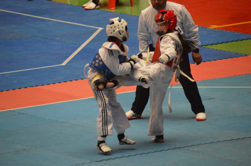 Torneo nacional interclubes de taekwondo en Oruro
