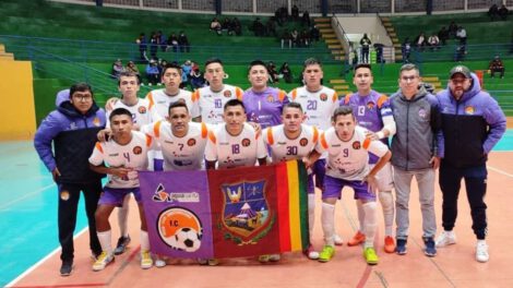 Liga Nacional de Futsal con Agua Santa y Nantes