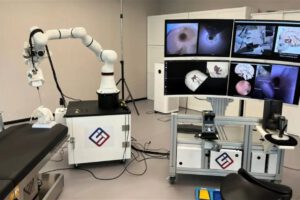 MicroNeuro: el robot chino con IA que pronto hará complicadas cirugías cerebrales
