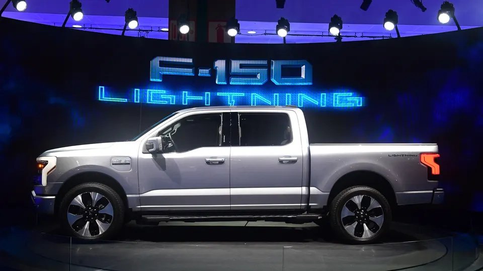 Ford F-150 Lightning rebaja precios para competir con Tesla