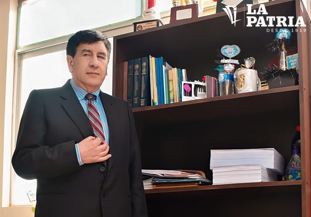 Israel Ramírez Araoz comprometido con la educación y salud en Bolivia