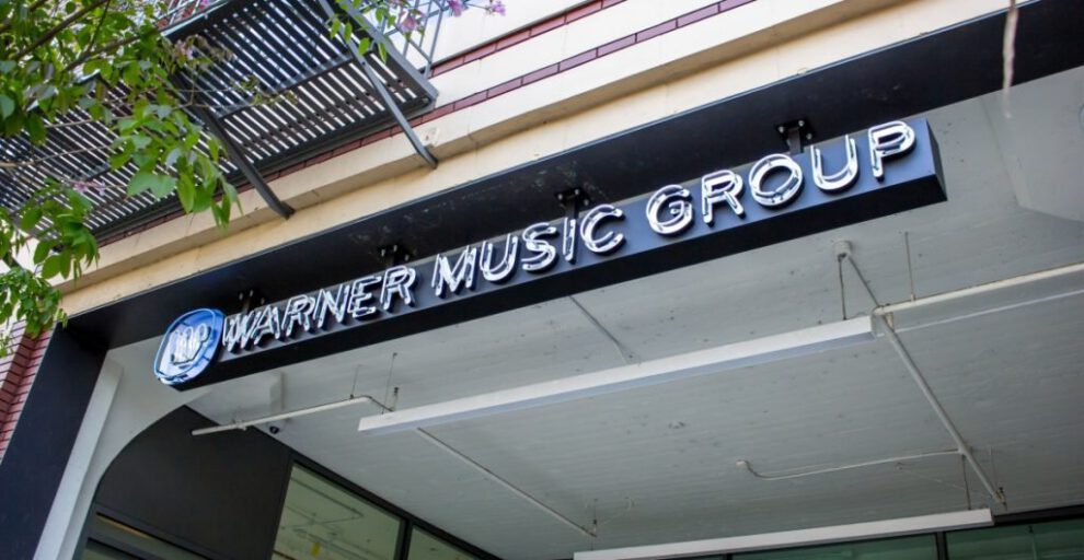 Acuerdo de licencia musical entre TikTok y Warner Music