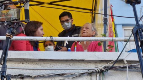 Amparo Carvajal rechaza atención médica del Gobierno