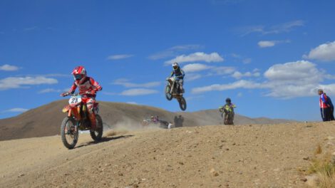 Competencia de motociclismo en Oruro