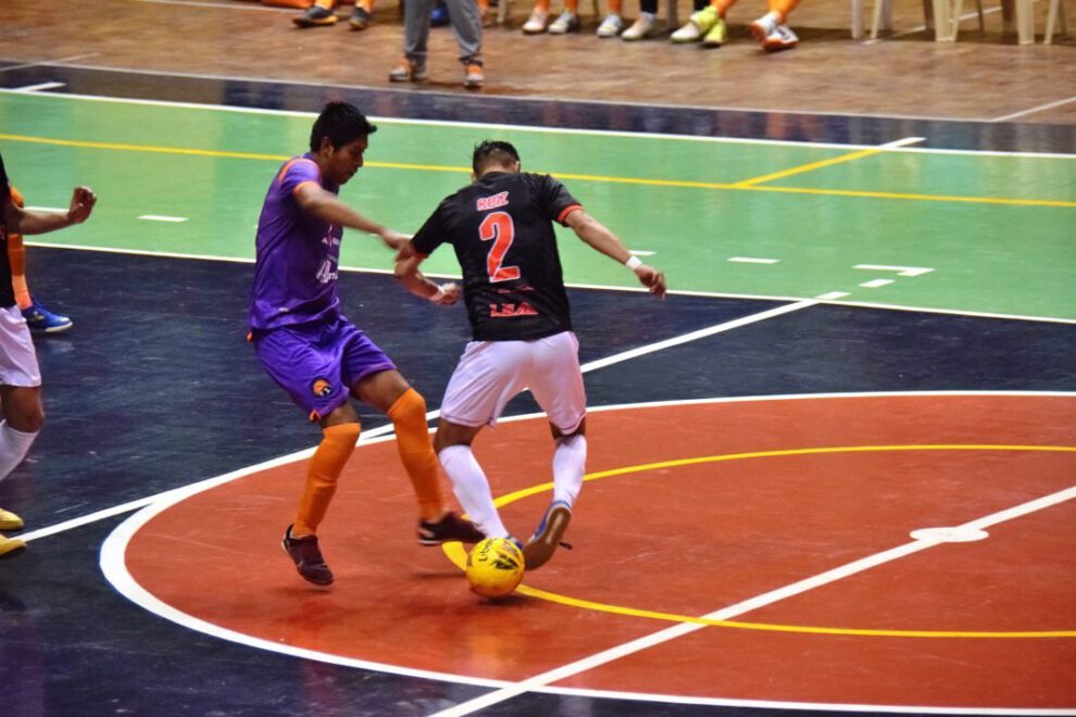 Liga Nacional de Futsal entre Agua Santa y Nantes Vicky Ríos